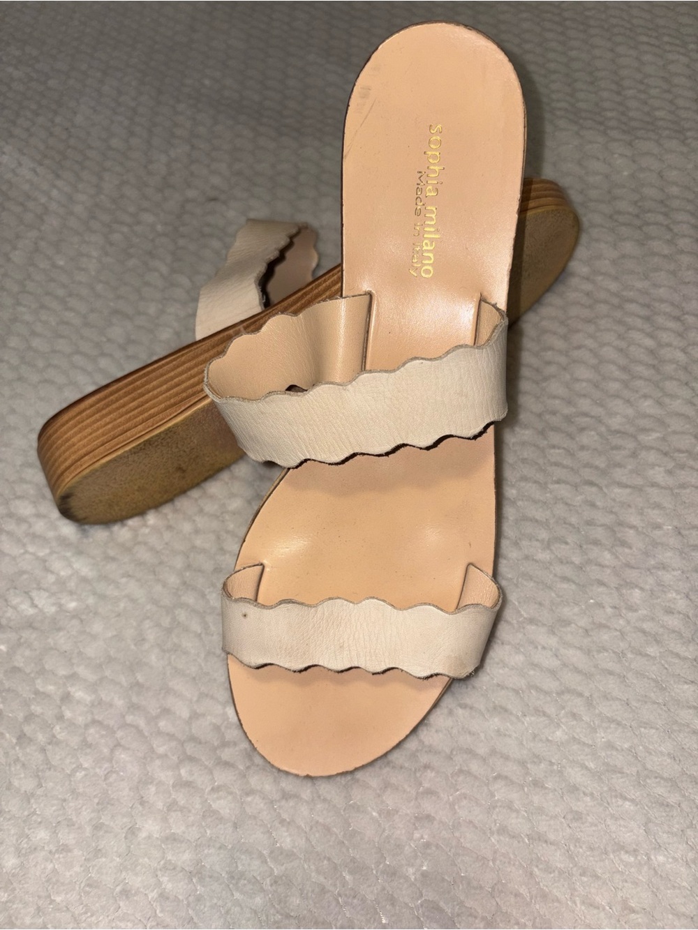 Sophia Milano Cream Scalloped Two-Band Slide Sandals